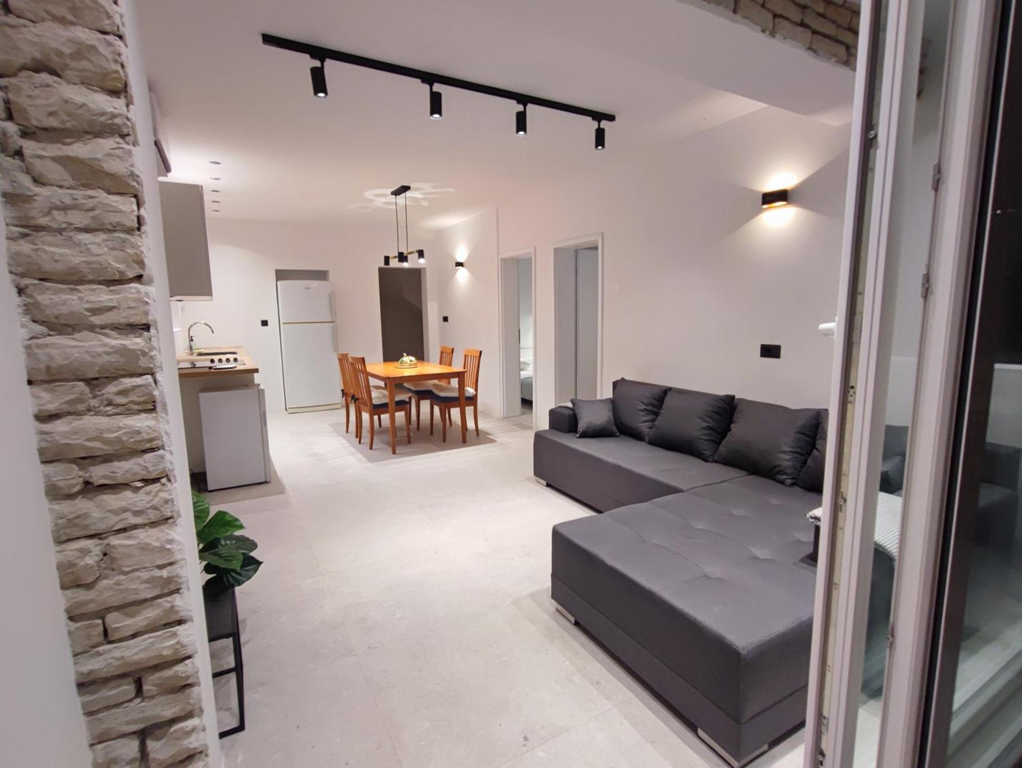 Astramaris Apartments Donji Okrug  Esterno foto