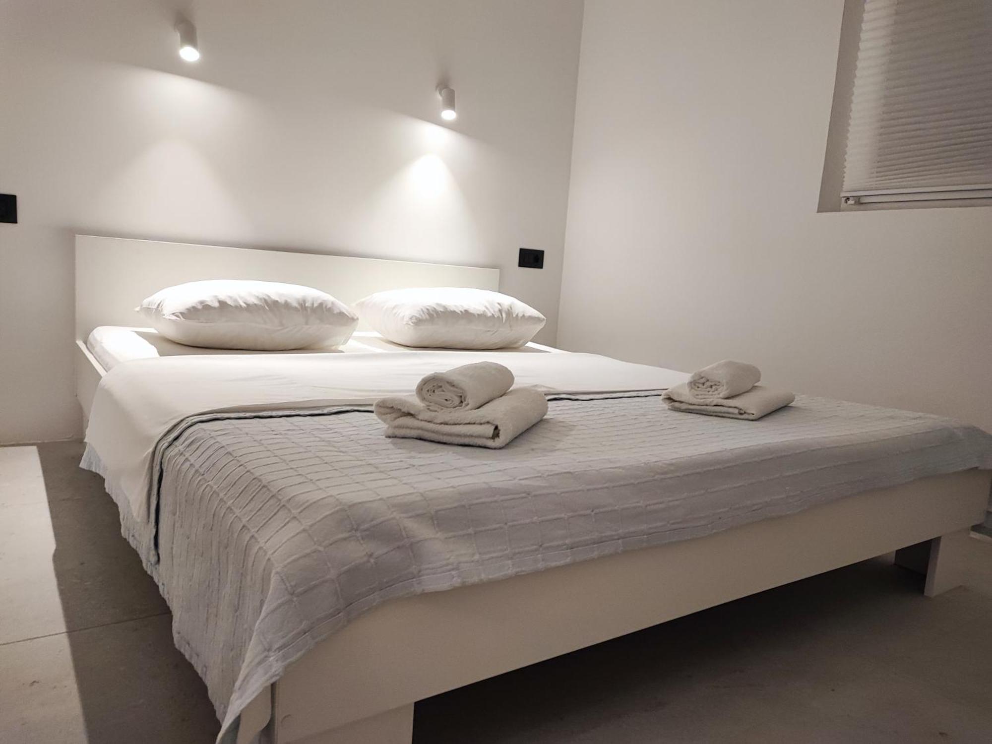 Astramaris Apartments Donji Okrug  Esterno foto